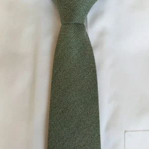 ВВ72 Зелена вратовръзка от финна вълна