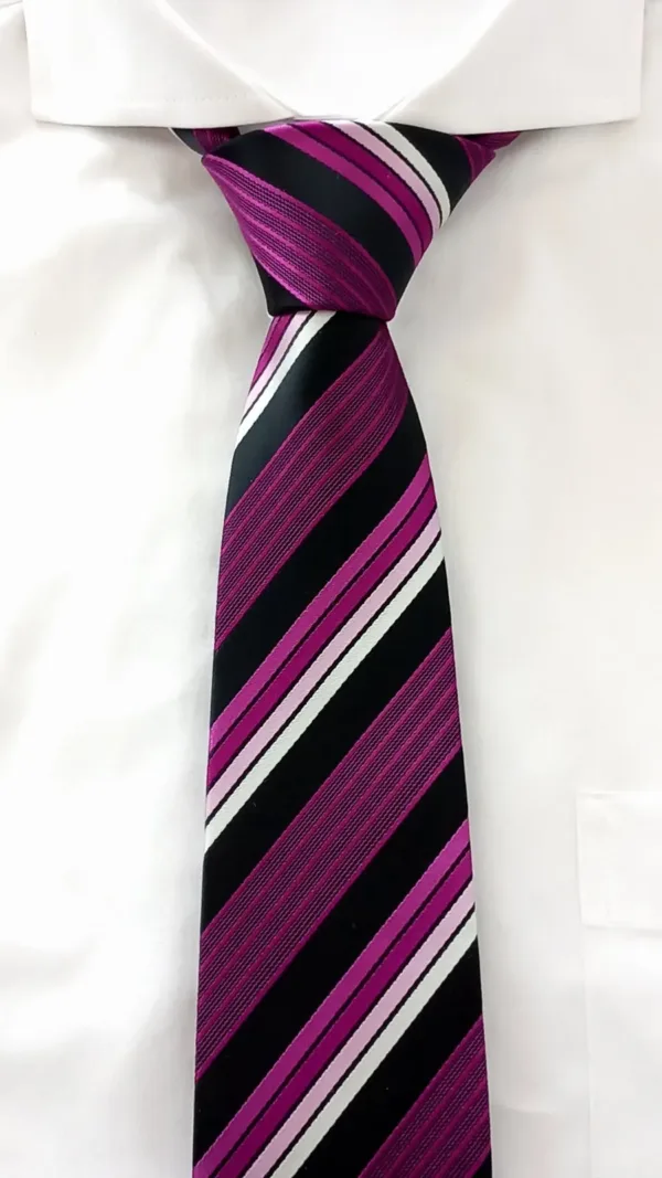 ВЖ041 Цикламено-лилава раирана вратовръзка